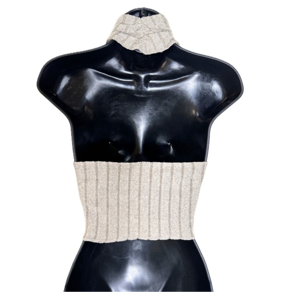 New L Khaki Gray Beige Sleeveless Turtleneck Ribbed Drip Hem Crop Triangle Top - Picture 3 of 3